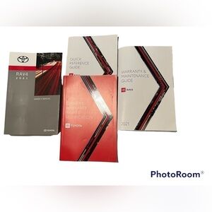 TOTOTA RAV 4 OWNERS MANUAL